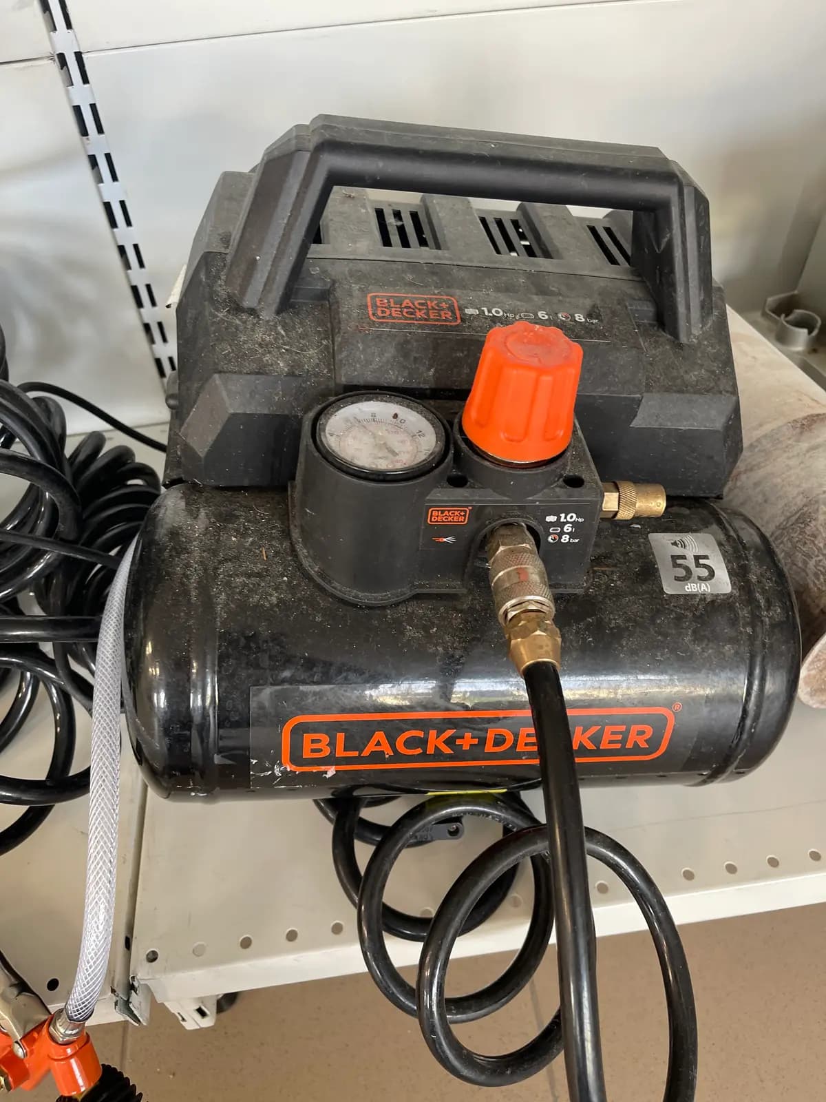 Kompresorius black+decker