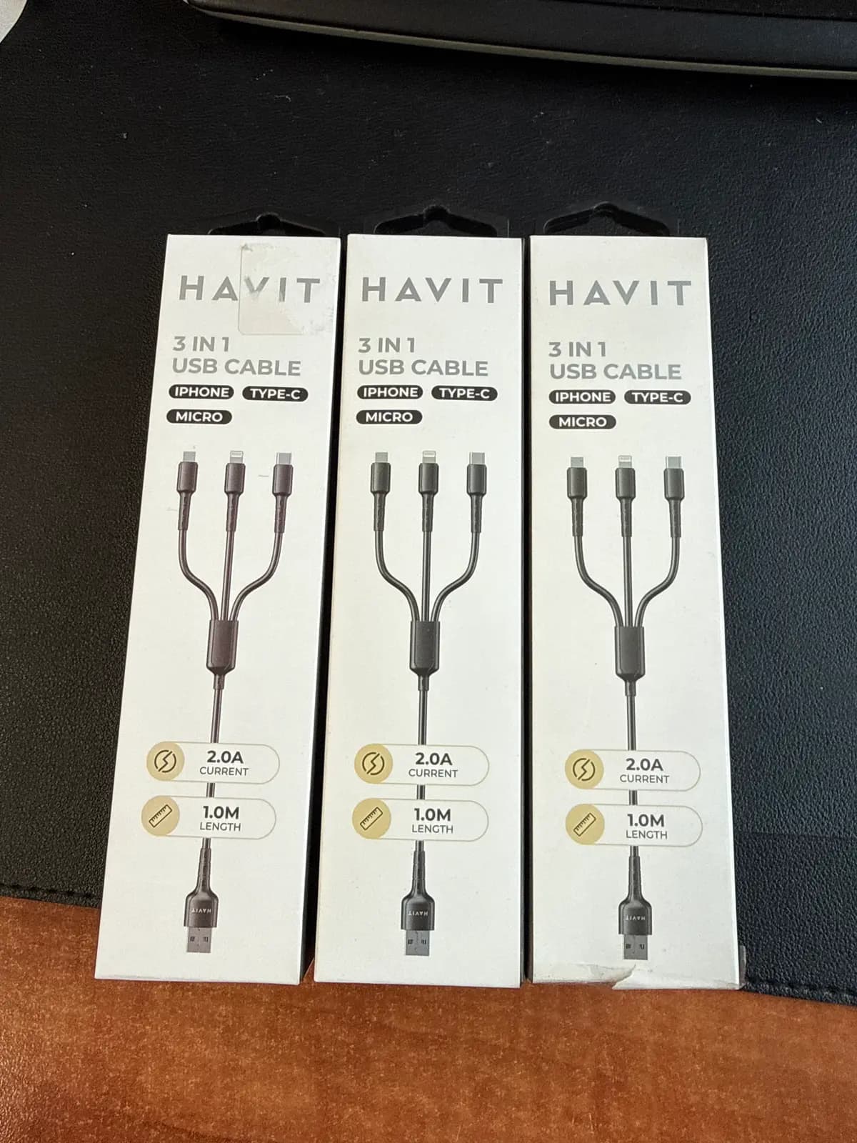 **HAVIT DOT 6131 – 3-in-1 įkrovimo laidas, 1,2 m** USB / Micro USB / Lightning / USB-C
