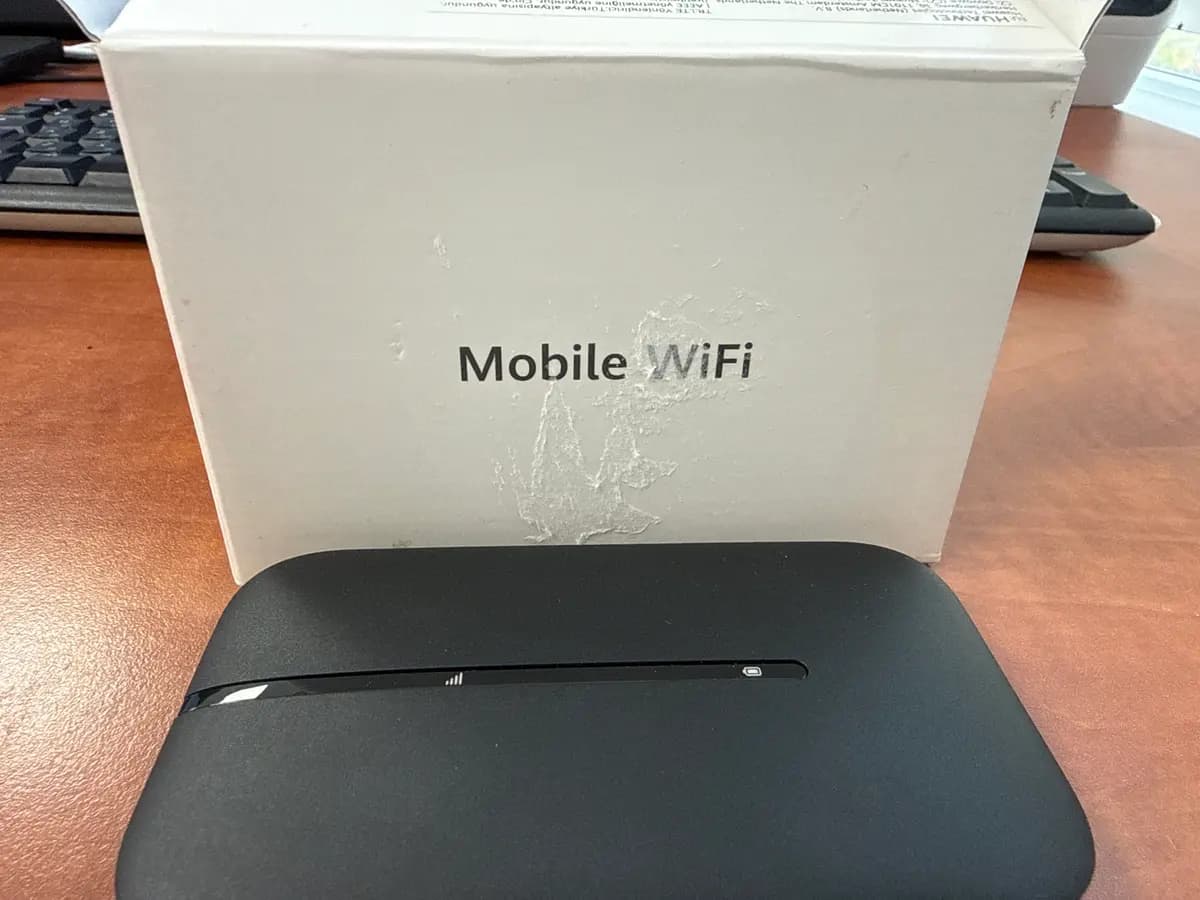 Huawei Mobilusis 4G LTE Wi-Fi maršrutizatorius, 2400mAh